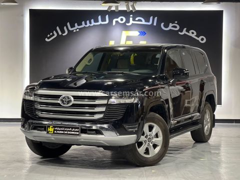 2023 تويوتا لاند كروزر جي اكس ار V6