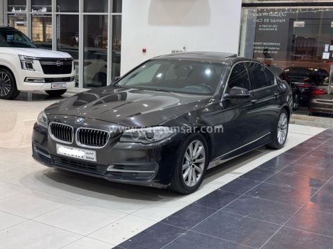 2015 BMW 5-Series 528i