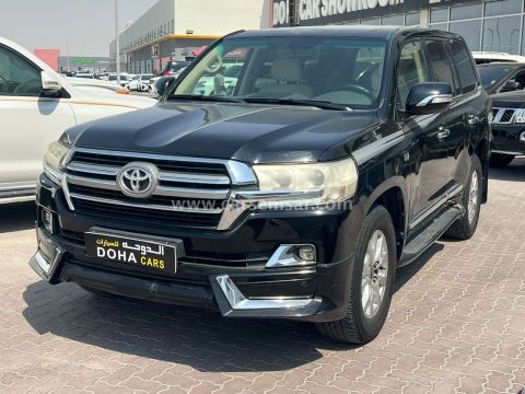 2014 تويوتا لاند كروزر GXR V8