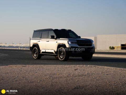 2025 بي واي دي ليوبارد 8