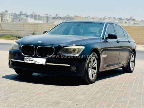 2012 بي ام دبليو الفئة السابعة 730 Li