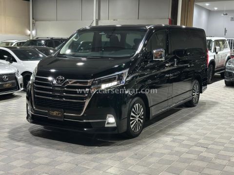 2020 Toyota Granvia Premium