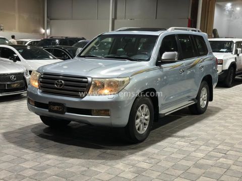 2011 Toyota Land Cruiser GXR V8