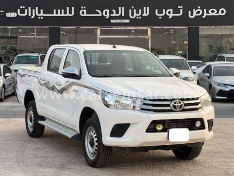 2024 تويوتا هايلكس 2.7 4x4