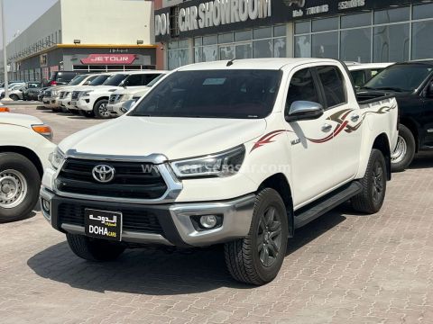 2025 تويوتا هايلكس 2.7 4x4