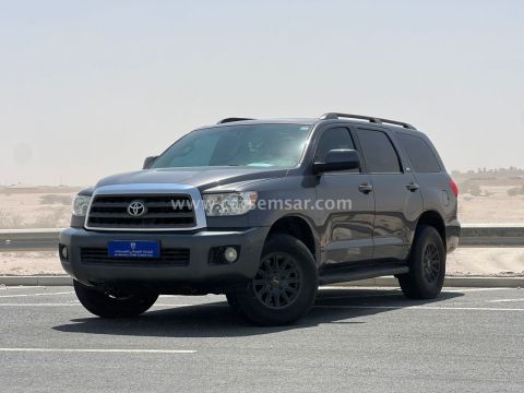 2014 تويوتا سيكويا 5.7