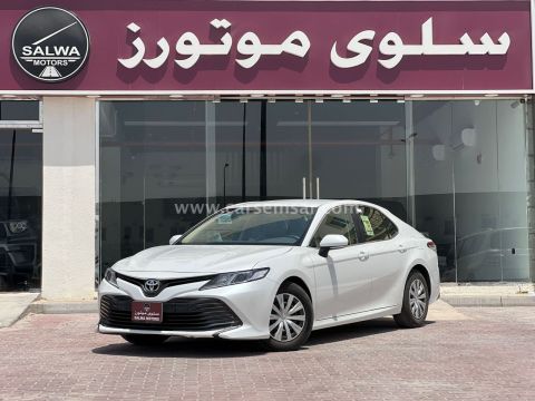2019 تويوتا كامري ال إي