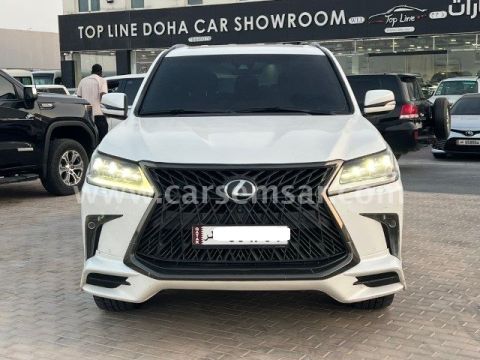 2019 لكزس ال اكس 570 سبورت بلاك إيديشن