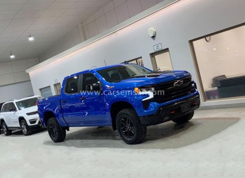 2025 شڤروليه سيلفرادو Trailbos LT Z71