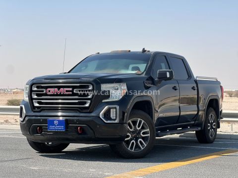 2019 GMC Sierra AT4 6.2 L V8 Crew Cab