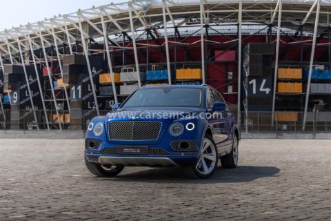 2017 بينتلي بنتايجا