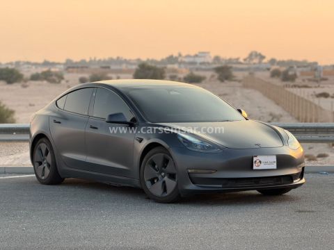2023 تيسلا Model 3