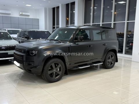 2024 لاند روفر ديفيندير P400