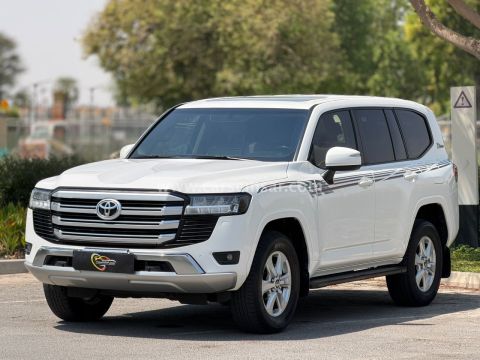 2022 Toyota Land Cruiser GXR V6
