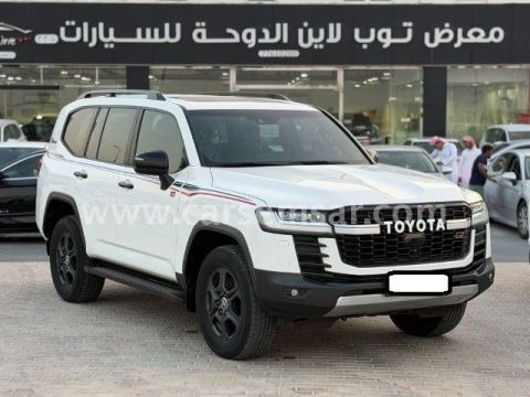 2022 Toyota Land Cruiser GR Sport Twin Turbo
