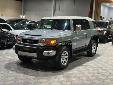 2020 Toyota FJ Cruiser