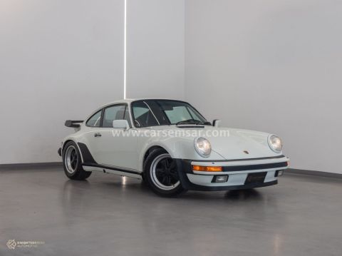 1986 بورشه 911 Carrera 930