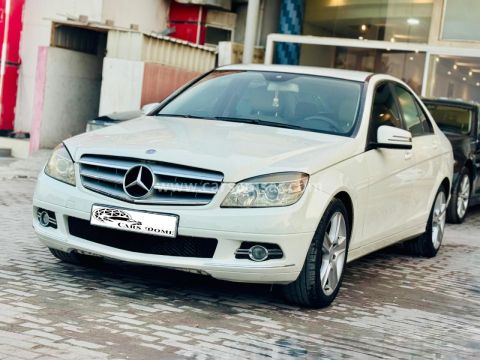 2009 مرسيدس بنز الفئه C 200 كومبريسور