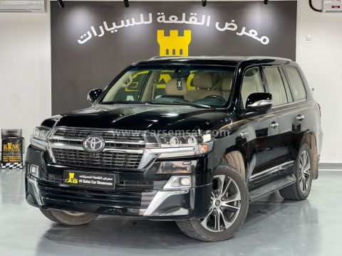 2020 Toyota Land Cruiser GXR Grand Touring