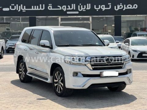2016 Toyota Land Cruiser VXR