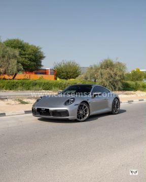 2024 بورشه 911 كاريرا