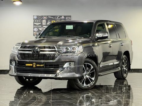 2021 Toyota Land Cruiser VXR