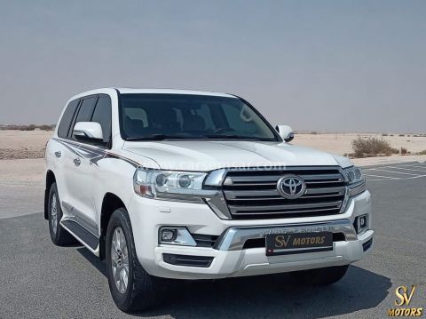 2018 Toyota Land Cruiser GXR