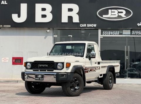 2025 Toyota Land Cruiser Pickup LX