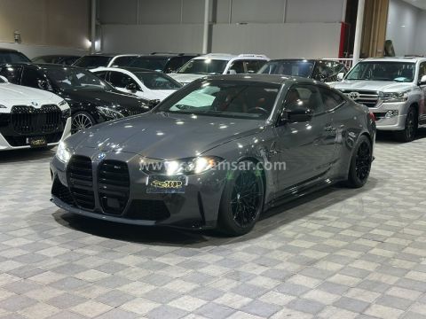 2025 بي ام دبليو M4 Competition