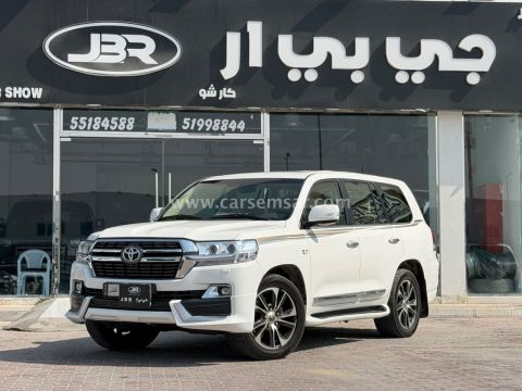 2020 Toyota Land Cruiser VXR