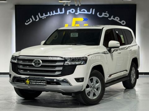 2024 Toyota Land Cruiser GXR V6